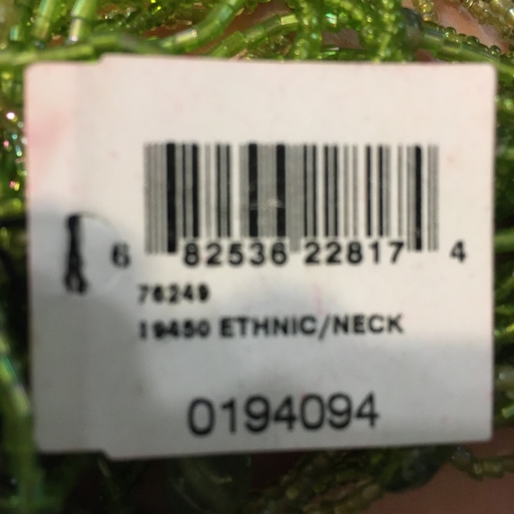 NWT Bijoux Terner green glass / seed bead ethnic l - Picture 9 of 9